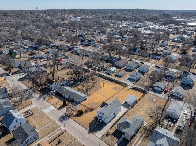 524 22nd Avenue, Rock Island, IL 61201