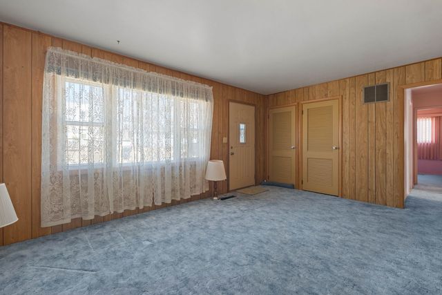 524 22nd Avenue, Rock Island, IL 61201