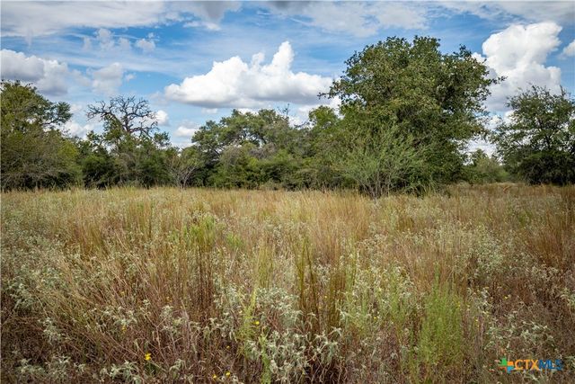 1078 Mueller Lang Road, Cuero, TX 77954