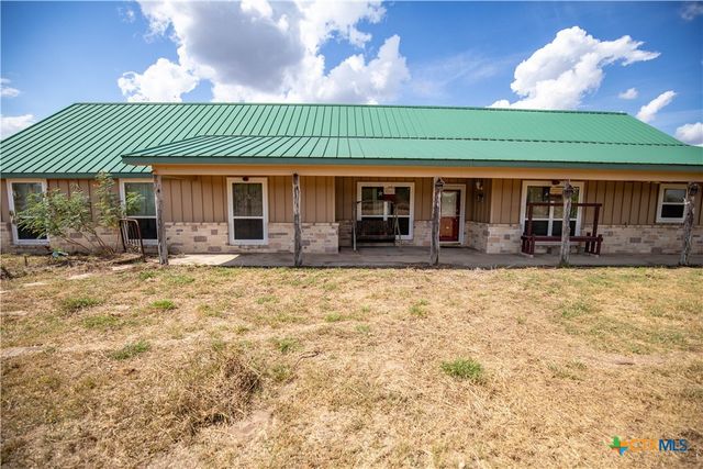 1078 Mueller Lang Road, Cuero, TX 77954
