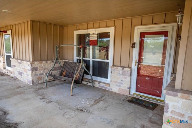 1078 Mueller Lang Road, Cuero, TX 77954