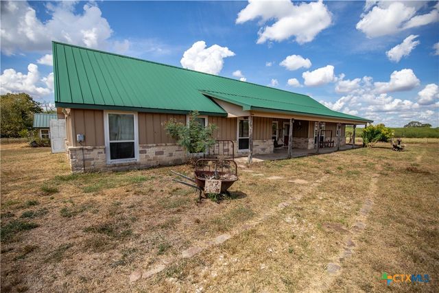 1078 Mueller Lang Road, Cuero, TX 77954