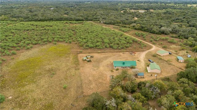 1078 Mueller Lang Road, Cuero, TX 77954