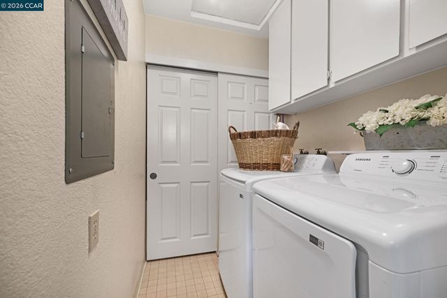4259 Terra Granada Dr 4B, Walnut Creek, CA 94595
