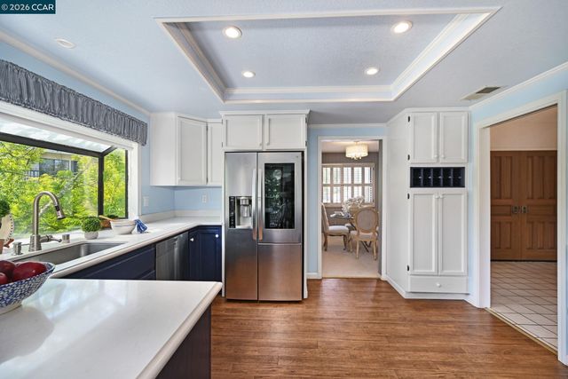 4259 Terra Granada Dr 4B, Walnut Creek, CA 94595
