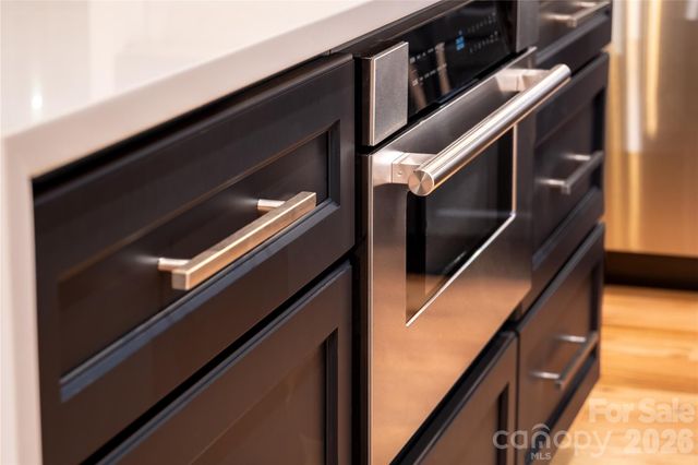 6265 Riviera Run Estates Drive, Hickory, NC 28601