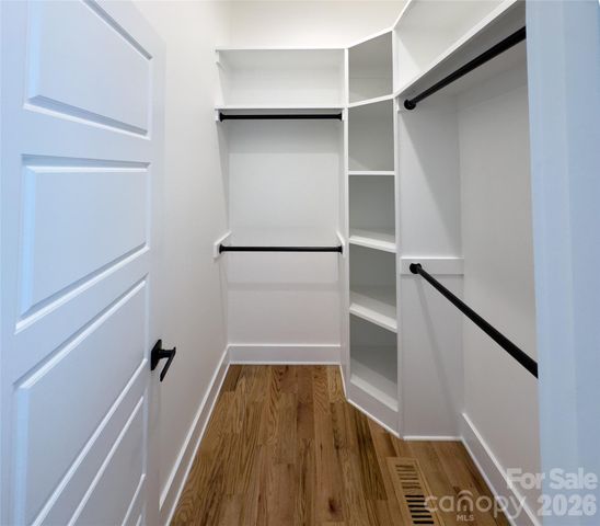 6265 Riviera Run Estates Drive, Hickory, NC 28601