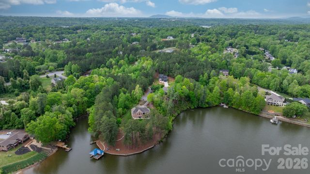 6265 Riviera Run Estates Drive, Hickory, NC 28601