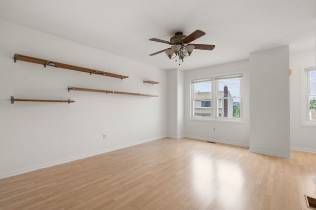 233 Derby Avenue 611, Derby, CT 06418