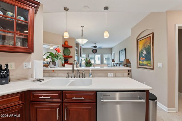 5350 E DEER VALLEY Drive 4237, Phoenix, AZ 85054