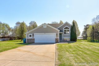 3391 Heathridge Trail, Heath Twp, MI 49419