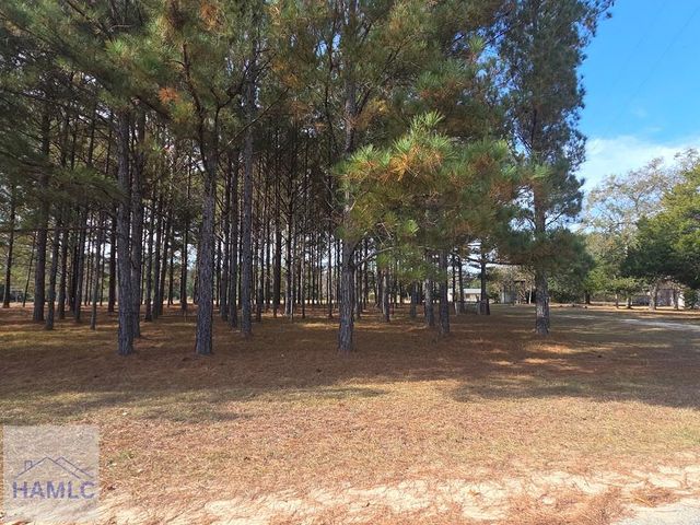 129 Norris Drive, Jesup, GA 31545