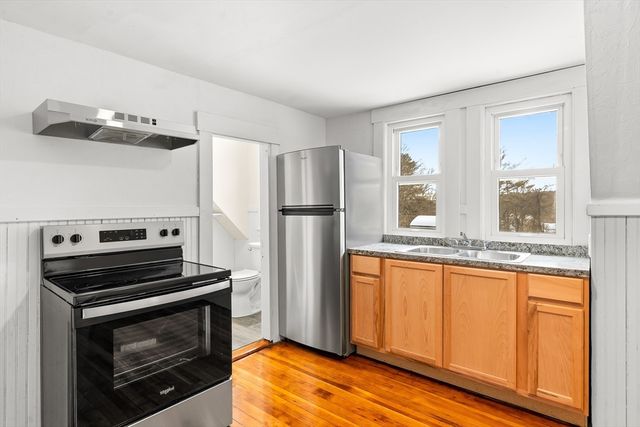 30 Cottage St, Orange, MA 01364