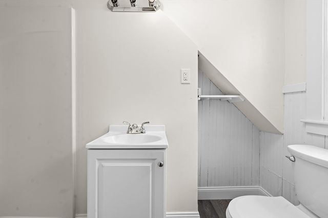 30 Cottage St, Orange, MA 01364