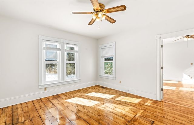 30 Cottage St, Orange, MA 01364