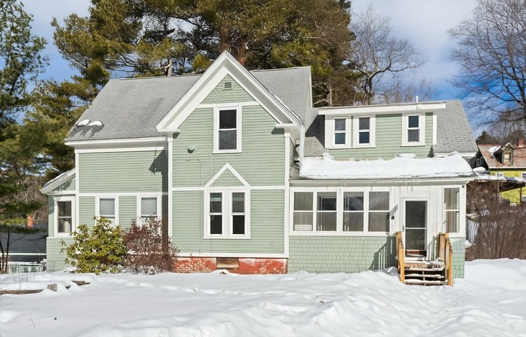 30 Cottage St, Orange, MA 01364