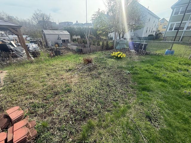 76 Litchfield St, Boston, MA 02135