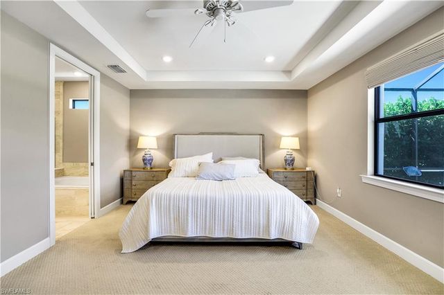 9373 Surfbird CT, Naples, FL 34120