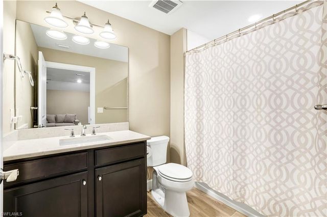 9373 Surfbird CT, Naples, FL 34120