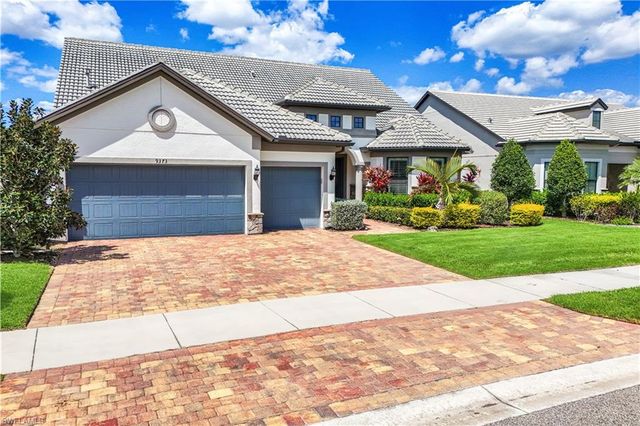 9373 Surfbird CT, Naples, FL 34120