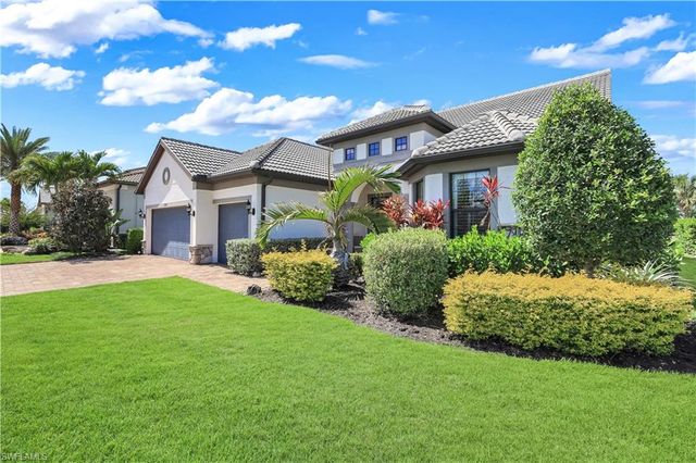 9373 Surfbird CT, Naples, FL 34120