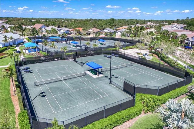 9373 Surfbird CT, Naples, FL 34120