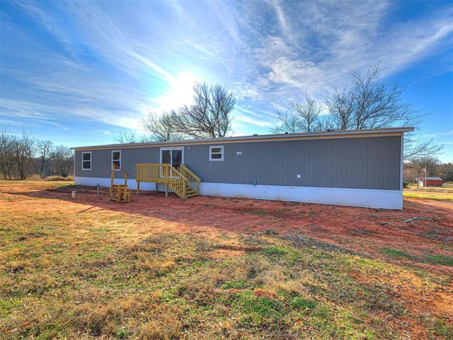 10621 208th Street, Blanchard, OK 73010