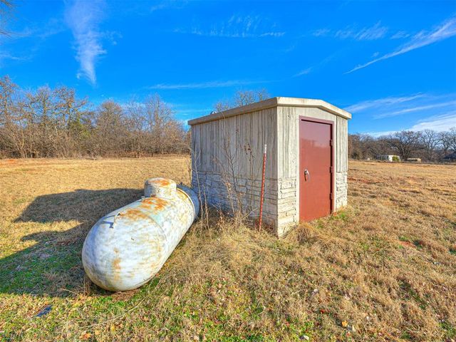 10621 208th Street, Blanchard, OK 73010