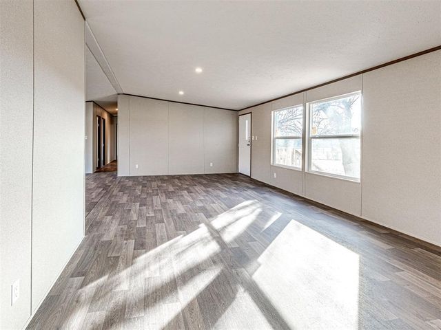 10621 208th Street, Blanchard, OK 73010