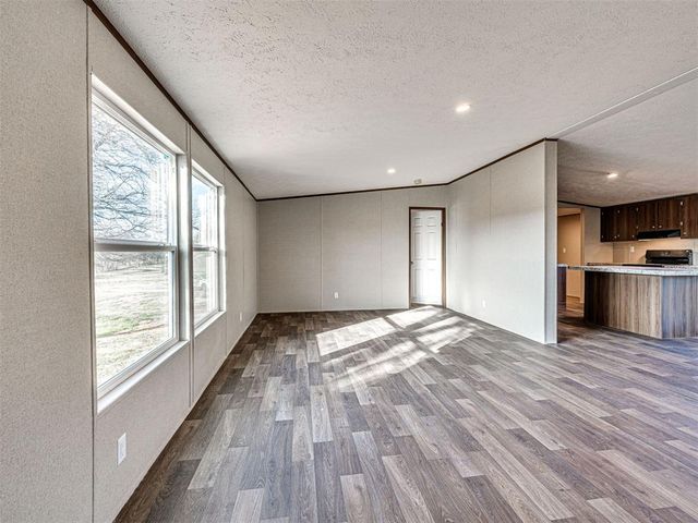 10621 208th Street, Blanchard, OK 73010