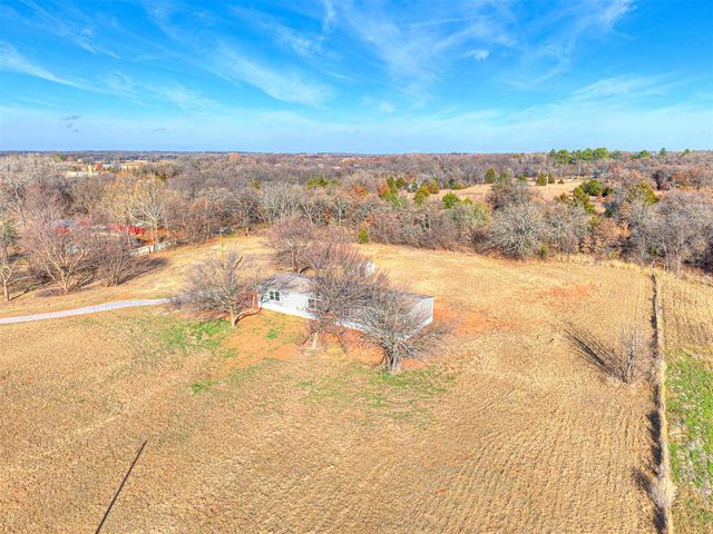 10621 208th Street, Blanchard, OK 73010