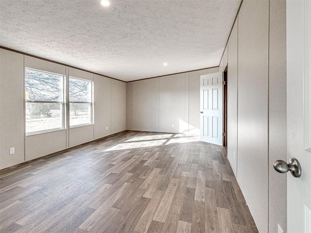 10621 208th Street, Blanchard, OK 73010