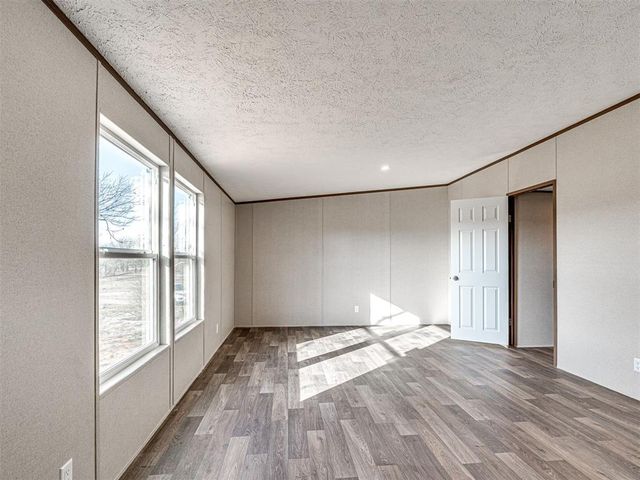 10621 208th Street, Blanchard, OK 73010