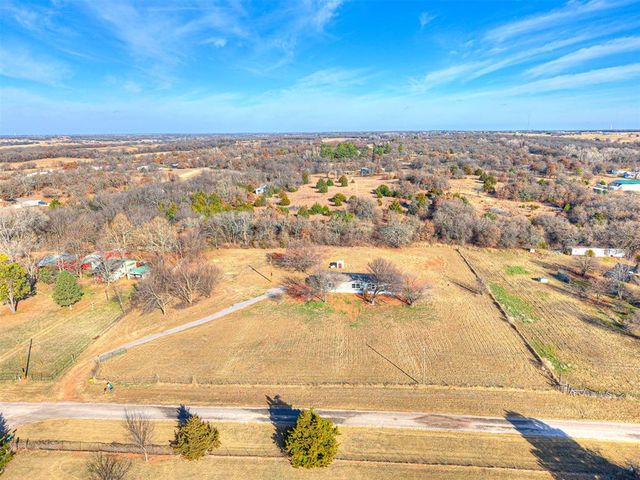 10621 208th Street, Blanchard, OK 73010