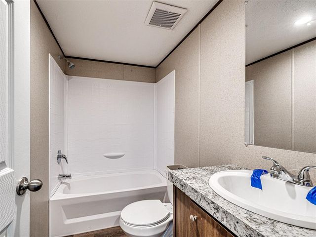 10621 208th Street, Blanchard, OK 73010