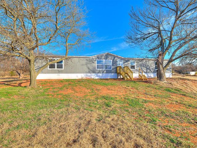10621 208th Street, Blanchard, OK 73010