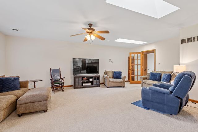 1125 N 350 E, Chesterton, IN 46304