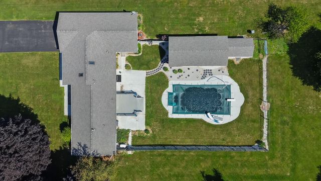 1125 N 350 E, Chesterton, IN 46304