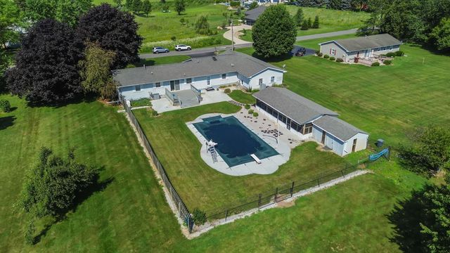 1125 N 350 E, Chesterton, IN 46304