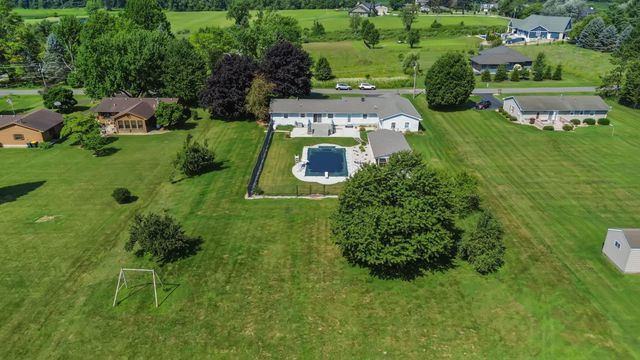 1125 N 350 E, Chesterton, IN 46304