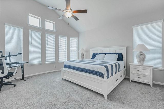 2806 Kingly Pine Trail, Conroe, TX 77385