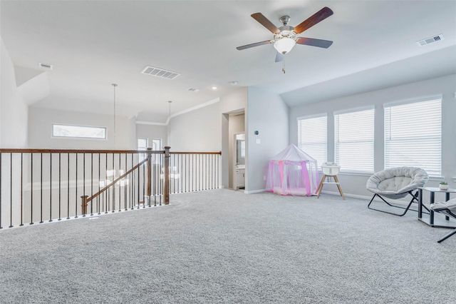2806 Kingly Pine Trail, Conroe, TX 77385
