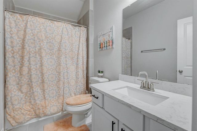 2806 Kingly Pine Trail, Conroe, TX 77385
