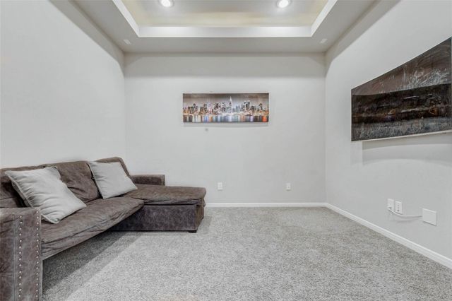 2806 Kingly Pine Trail, Conroe, TX 77385