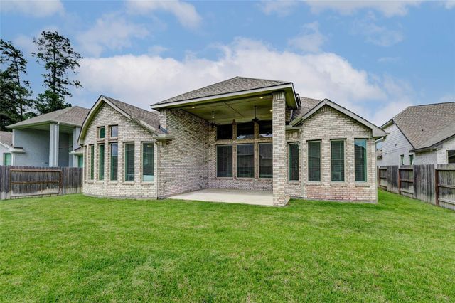 2806 Kingly Pine Trail, Conroe, TX 77385