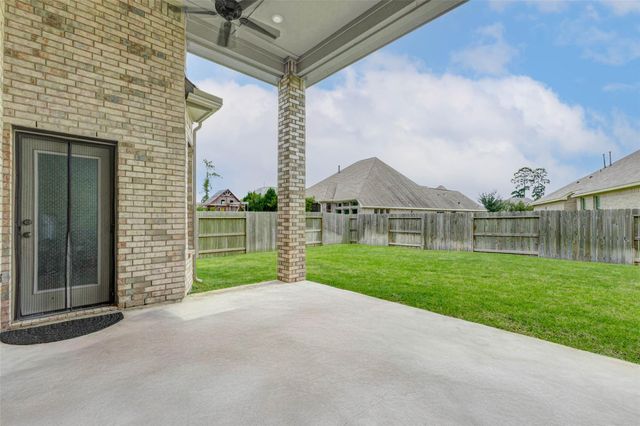 2806 Kingly Pine Trail, Conroe, TX 77385