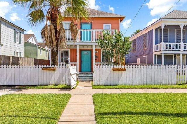 3905 Avenue L, Galveston, TX 77550