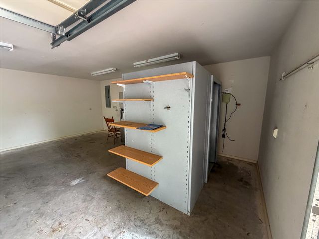 2204 N Village Drive, Bonham, TX 75418