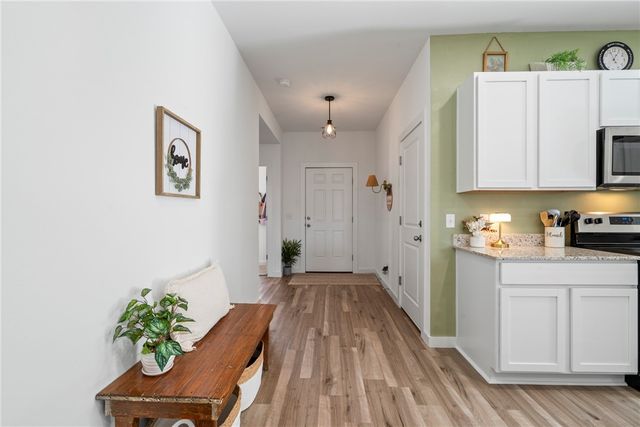 302 E Seville Street, Siloam Springs, AR 72761