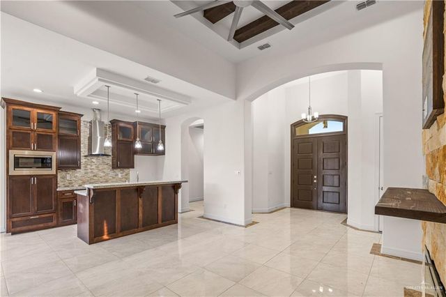 602 S Coyote Avenue, La Joya, TX 78560